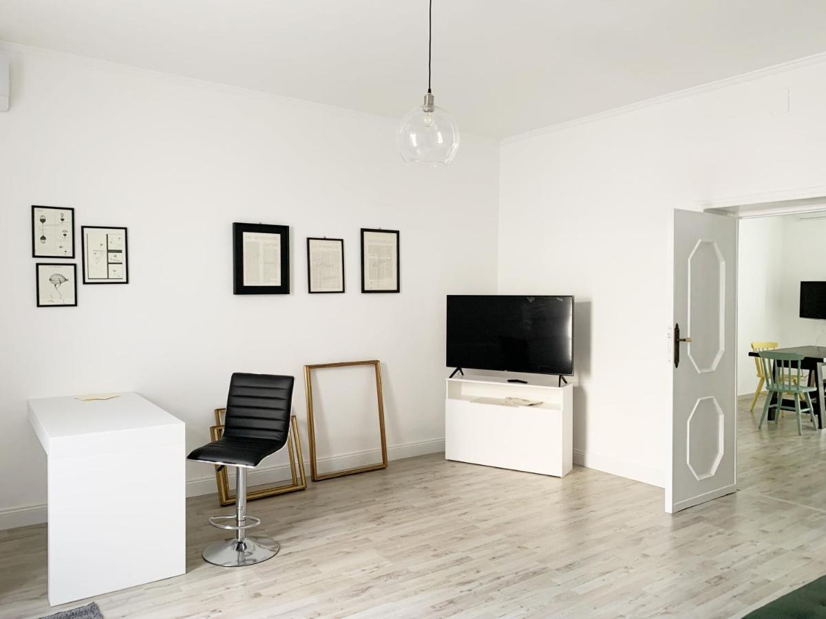Tap Apartments - In Independent House With Private Garden Alghero Kültér fotó